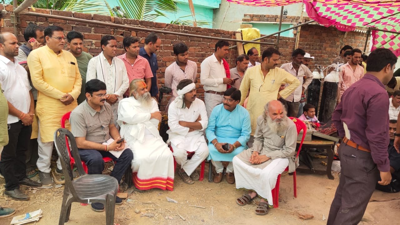 राहुल के सकुशल रेस्क्यू के लिए पूरा छत्तीसगढ़ कर रहा दुआ<br>घटना से चिंतित मुख्यमंत्री पल-पल का ले रहे अपडेट, अधिकारियों को दिए हरसंभव प्रयास करने के निर्देश<br>राहुल साहू के बचाव के लिए रोबोट की ली जाएगी मदद राहुल के सकुशल रेस्क्यू के लिए पूरा छत्तीसगढ़ कर रहा दुआ<br>घटना से चिंतित मुख्यमंत्री पल-पल का ले रहे अपडेट, अधिकारियों को दिए हरसंभव प्रयास करने के निर्देश<br>राहुल साहू के बचाव के लिए रोबोट की ली जाएगी मदद kshititech