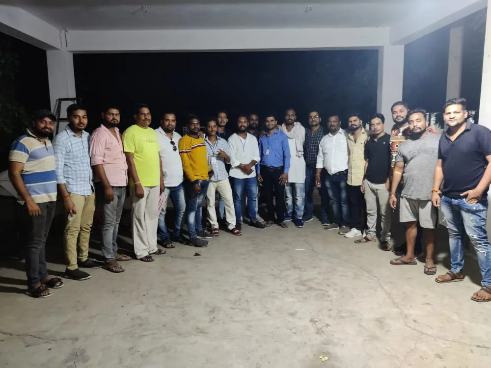 जिला जांजगीर-चाम्पा के ग्राम सिवनी (चाम्पा) में हुआ रिकार्ड 230 यूनिट रक्तदान जिला जांजगीर-चाम्पा के ग्राम सिवनी (चाम्पा) में हुआ रिकार्ड 230 यूनिट रक्तदान kshititech