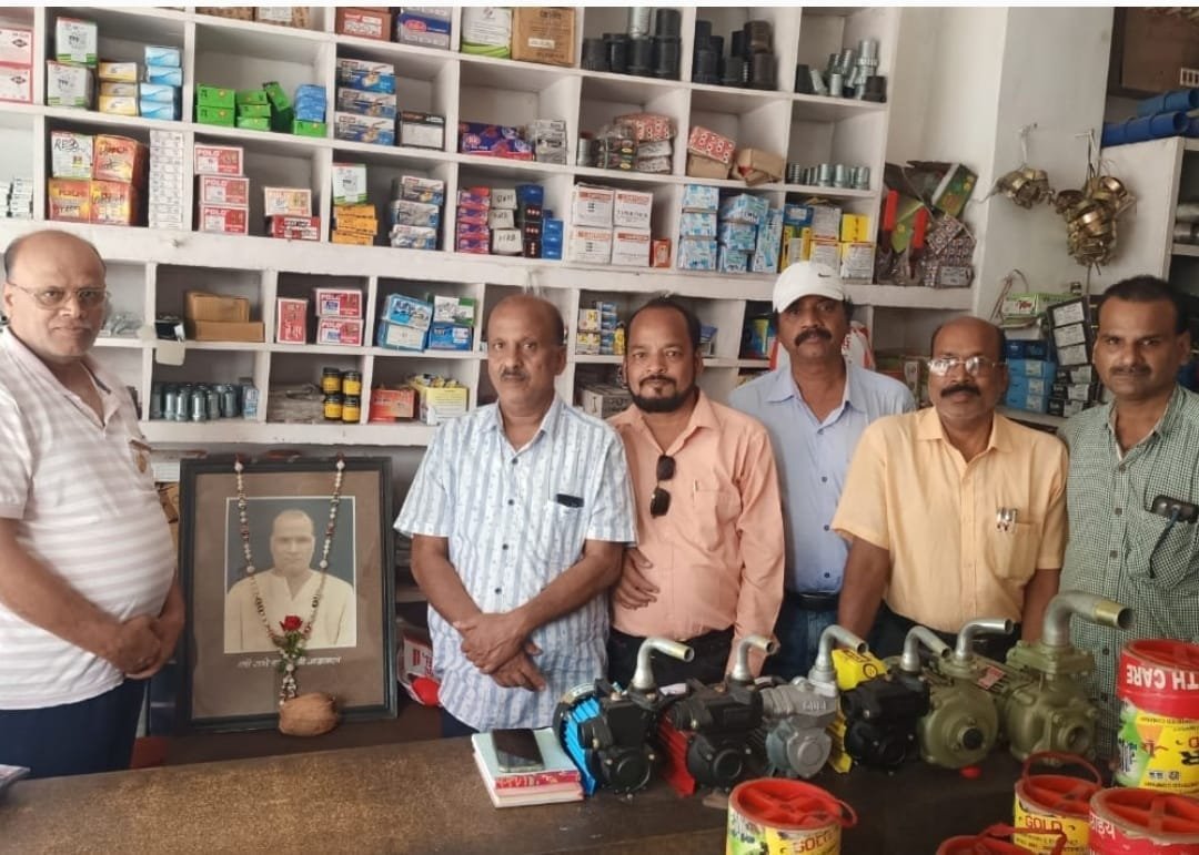 आपातकाल के दरम्यान जेल में कैद लोगों व उनके आत्मीय जनों का श्रीफल व पुष्प भेंट कर भारतीय जनता पार्टी ने किया सम्मान आपातकाल के दरम्यान जेल में कैद लोगों व उनके आत्मीय जनों का श्रीफल व पुष्प भेंट कर भारतीय जनता पार्टी ने किया सम्मान kshititech