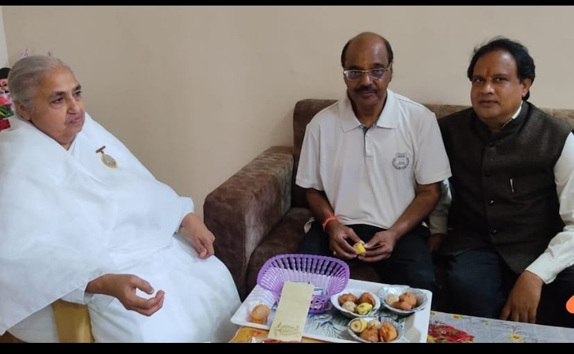 प्रजापिता ब्रह्माकुमारी ईश्वरीय विश्वविद्यालय शक्ति कुंज केंद्र सक्ती में मनाया रक्षा बंधन उत्सव .. प्रजापिता ब्रह्माकुमारी ईश्वरीय विश्वविद्यालय शक्ति कुंज केंद्र सक्ती में मनाया रक्षा बंधन उत्सव .. kshititech