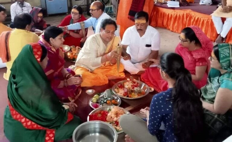 सरस्वती शिशु मंदिर में आचार्य राजेंद्र शर्मा एवम पंडित देवेंद्र शर्मा के सानिध्य में संपन्न हुआ भगवान भोलेनाथ का रुद्राभिषेक कार्यक्रम सरस्वती शिशु मंदिर में आचार्य राजेंद्र शर्मा एवम पंडित देवेंद्र शर्मा के सानिध्य में संपन्न हुआ भगवान भोलेनाथ का रुद्राभिषेक कार्यक्रम kshititech