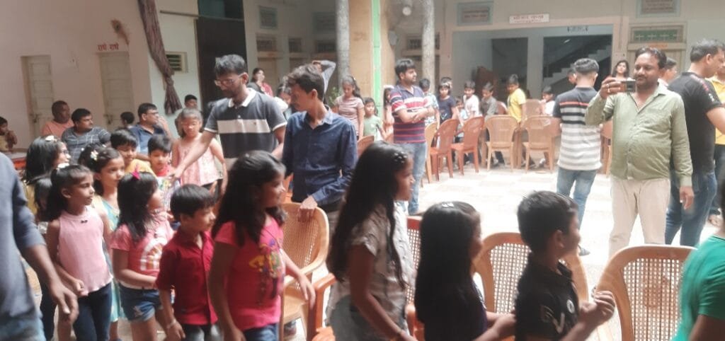 अग्रवाल समाज द्वारा सभी वर्गों के लिए विभिन्न प्रकार की प्रतियोगिताएं आज से हुई आरंभ अग्रवाल समाज द्वारा सभी वर्गों के लिए विभिन्न प्रकार की प्रतियोगिताएं आज से हुई आरंभ kshititech