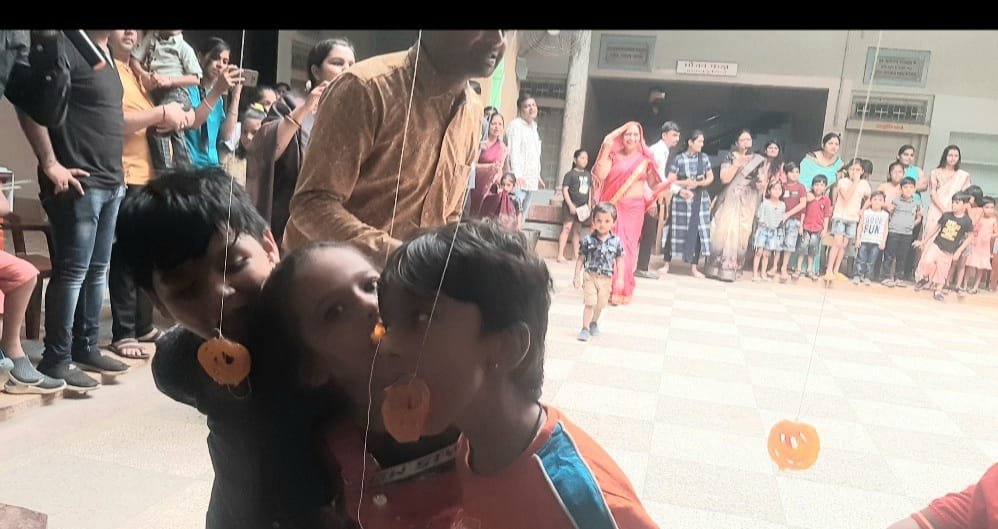 अग्रवाल समाज द्वारा सभी वर्गों के लिए विभिन्न प्रकार की प्रतियोगिताएं आज से हुई आरंभ अग्रवाल समाज द्वारा सभी वर्गों के लिए विभिन्न प्रकार की प्रतियोगिताएं आज से हुई आरंभ kshititech