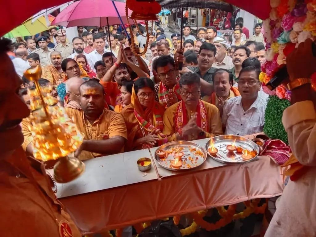 सक्ती से निकली मां चंद्रहासिनी देवी की पैदल यात्रा,कार्यक्रम में शामिल हुए विधानसभा अध्यक्ष महंत एवं अन्य जनप्रतिनिधि सक्ती से निकली मां चंद्रहासिनी देवी की पैदल यात्रा,कार्यक्रम में शामिल हुए विधानसभा अध्यक्ष महंत एवं अन्य जनप्रतिनिधि kshititech