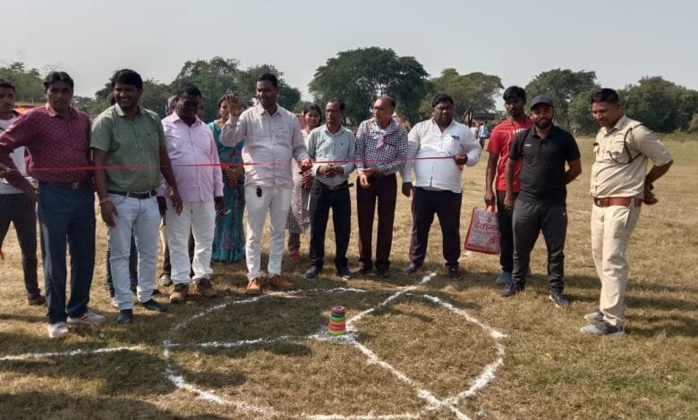 जैजैपुर के ग्राम कोटेतरा में विकासखंड स्तर पर प्रारंभ हुआ छत्तीसगढ़िया ओलम्पिक खेल जैजैपुर के ग्राम कोटेतरा में विकासखंड स्तर पर प्रारंभ हुआ छत्तीसगढ़िया ओलम्पिक खेल kshititech