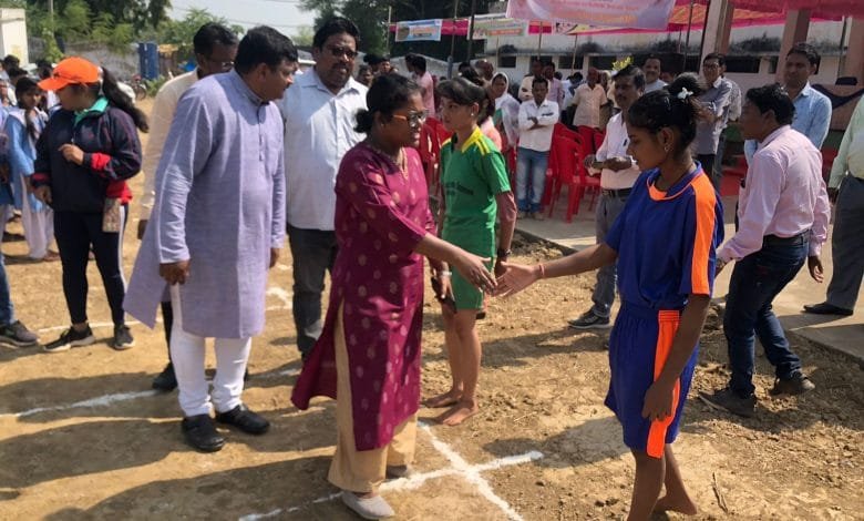 नंदौरकलाँ में विकासखंड स्तरीय छत्तीसगढ़ीया ओलम्पिक खेल का भव्य शुभारम्भ नंदौरकलाँ में विकासखंड स्तरीय छत्तीसगढ़ीया ओलम्पिक खेल का भव्य शुभारम्भ kshititech