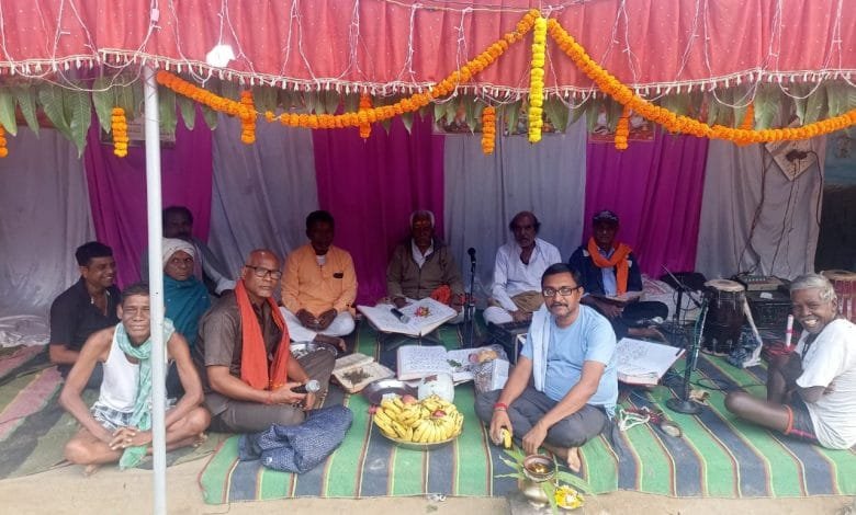 शारदा मानस मंडली के द्वारा 15 दिवसीय कार्तिक रामायण का आयोजन किया गया शारदा मानस मंडली के द्वारा 15 दिवसीय कार्तिक रामायण का आयोजन किया गया kshititech