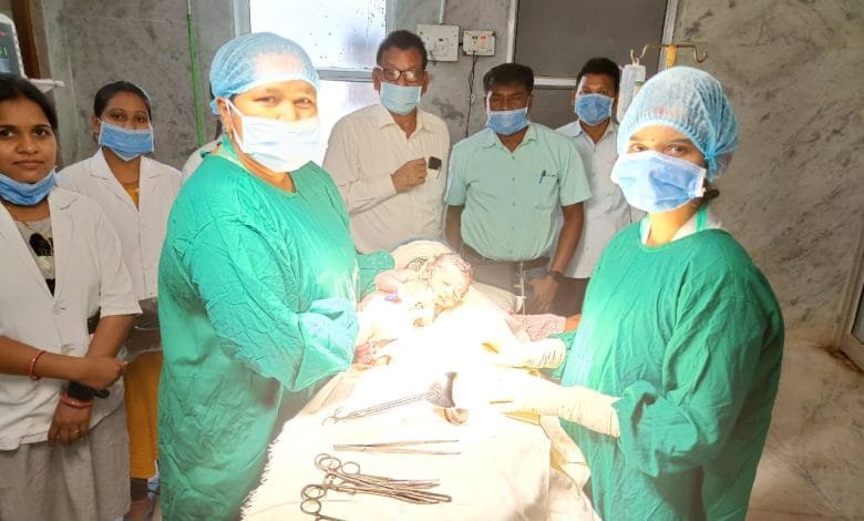 नवीन जिला सक्ती अंतर्गत आने वाले सामुदायिक स्वास्थ्य केंद्र जैजैपुर में हुआ सफल सिजेरियन ऑपरेशन नवीन जिला सक्ती अंतर्गत आने वाले सामुदायिक स्वास्थ्य केंद्र जैजैपुर में हुआ सफल सिजेरियन ऑपरेशन kshititech