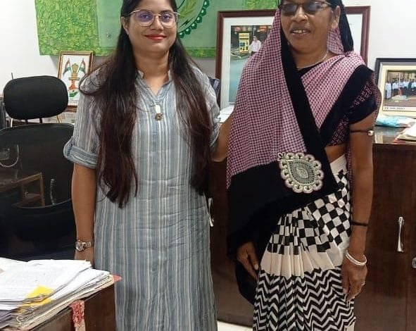 एसडीएम रैना जामिल के प्रयासों से तुलसीबाई के पेंशन प्रकरण का हुआ समाधान एसडीएम रैना जामिल के प्रयासों से तुलसीबाई के पेंशन प्रकरण का हुआ समाधान kshititech