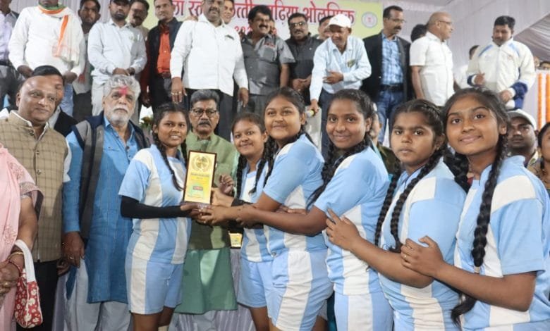 जिला स्तरीय छत्तीसगढिय़ा ओलम्पिक का समापन समारोह संपन्न जिला स्तरीय छत्तीसगढिय़ा ओलम्पिक का समापन समारोह संपन्न kshititech