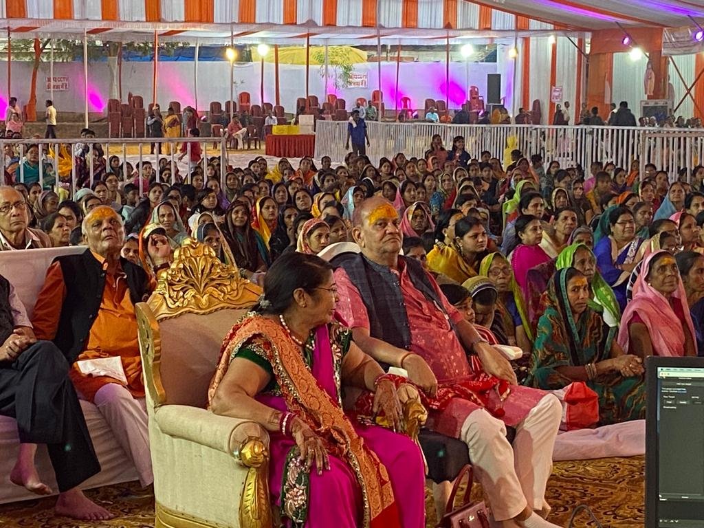 भाग्य लेकर तो सभी जन्म लेते हैं लेकिन भाग्य को सौभाग्य में बदलना यह अपने सदकर्मों का फल है - साध्वी दीदी मां ऋतंभरा देवी भाग्य लेकर तो सभी जन्म लेते हैं लेकिन भाग्य को सौभाग्य में बदलना यह अपने सदकर्मों का फल है - साध्वी दीदी मां ऋतंभरा देवी kshititech