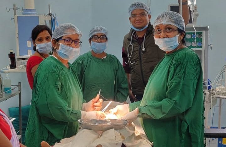 सक्ती के मातृत्व एवं शिशु अस्पताल में हायरिंग चिकित्सा विशेषज्ञ के मदद से हुआ सफल महिला नसबंदी और सिजेरियन ऑपरेशन सक्ती के मातृत्व एवं शिशु अस्पताल में हायरिंग चिकित्सा विशेषज्ञ के मदद से हुआ सफल महिला नसबंदी और सिजेरियन ऑपरेशन kshititech