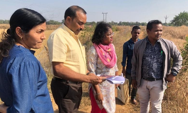 कलेक्टोरेट बिल्डिंग ऑफिसर कॉलोनी जनपद पंचायत हेतु स्वीकृत शासकीय भूमि का हुआ निरीक्षण कलेक्टोरेट बिल्डिंग ऑफिसर कॉलोनी जनपद पंचायत हेतु स्वीकृत शासकीय भूमि का हुआ निरीक्षण kshititech