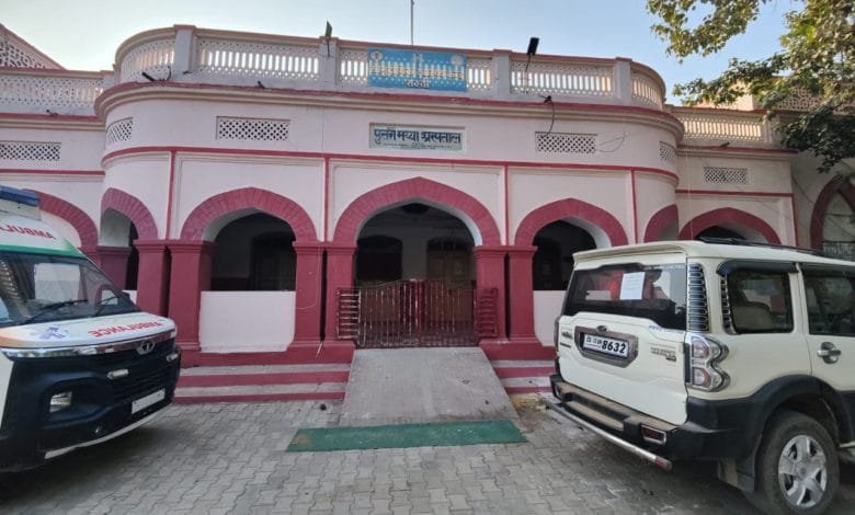 लोगों के स्वास्थ्य सुधारने वाला सामुदायिक स्वास्थ्य केंद्र सक्ती खुद कोमा में लोगों के स्वास्थ्य सुधारने वाला सामुदायिक स्वास्थ्य केंद्र सक्ती खुद कोमा में kshititech