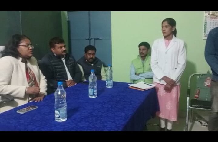 नवीन जिला सक्ती में जिला कलेक्टर नुपुर राशि पन्ना के मार्गदर्शन में हो रहा है रात्रि ग्राम चौपाल नवीन जिला सक्ती में जिला कलेक्टर नुपुर राशि पन्ना के मार्गदर्शन में हो रहा है रात्रि ग्राम चौपाल kshititech