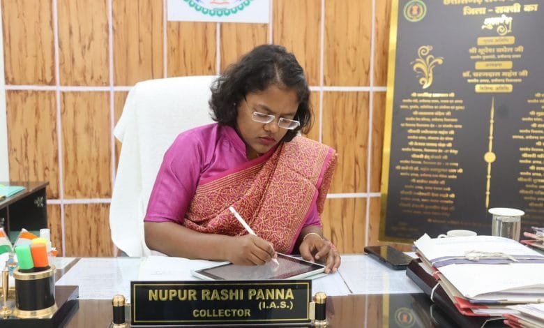 कलेक्टर नूपुर राशि पन्ना ने दिए निर्देश- दुकाल सागर तालाब एवम् सुकाल सागर तालाब का सौंदर्यीकरण तय समय में पूरा हो कलेक्टर नूपुर राशि पन्ना ने दिए निर्देश- दुकाल सागर तालाब एवम् सुकाल सागर तालाब का सौंदर्यीकरण तय समय में पूरा हो kshititech