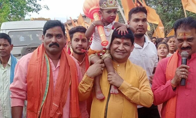 नगरदा में हनुमान जन्मोत्सव बड़े धूमधाम के साथ मनाया गया नगरदा में हनुमान जन्मोत्सव बड़े धूमधाम के साथ मनाया गया kshititech