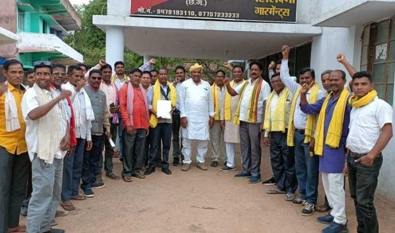छत्तीसगढ़ सर्व आदिवासी समाज सक्ती जिले ने थाना प्रभारी सक्ती को सौंपा ज्ञापन छत्तीसगढ़ सर्व आदिवासी समाज सक्ती जिले ने थाना प्रभारी सक्ती को सौंपा ज्ञापन kshititech