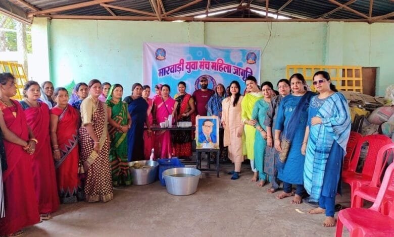 मारवाड़ी युवा मंच महिला जागृति शाखा सक्ती ने स्वच्छता दीदीयों के बीच अंबेडकर जयंती मनाया मारवाड़ी युवा मंच महिला जागृति शाखा सक्ती ने स्वच्छता दीदीयों के बीच अंबेडकर जयंती मनाया kshititech