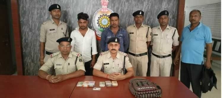 बाइक के डिक्की से रूपये चोरी करने वाले को सक्ती पुलिस ने किया गिरफ्तार बाइक के डिक्की से रूपये चोरी करने वाले को सक्ती पुलिस ने किया गिरफ्तार kshititech