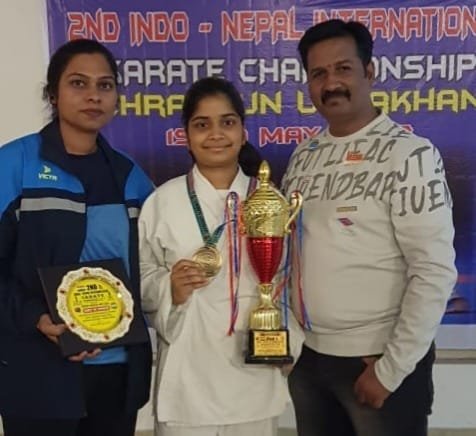देहरादून में आयोजित इंडो नेपाल अंतरराष्ट्रीय कराटे चैंपियनशिप में चंद्रहासिनी विद्यापीठ की छात्रा उन्नति ने हासिल की सफलता देहरादून में आयोजित इंडो नेपाल अंतरराष्ट्रीय कराटे चैंपियनशिप में चंद्रहासिनी विद्यापीठ की छात्रा उन्नति ने हासिल की सफलता kshititech