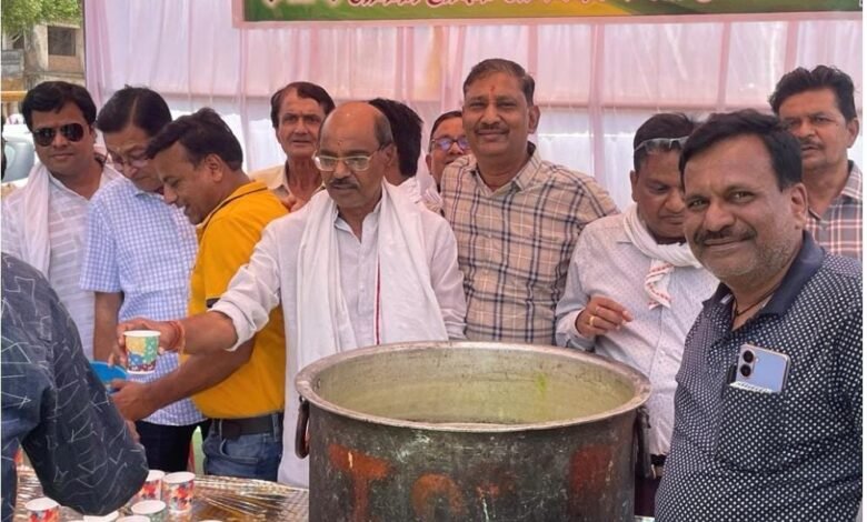 अखिल भारतीय अग्रवाल सम्मेलन सक्ती के पदाधिकारियों ने आमजन को गर्मी से राहत दिलाने के लिए की पहल अखिल भारतीय अग्रवाल सम्मेलन सक्ती के पदाधिकारियों ने आमजन को गर्मी से राहत दिलाने के लिए की पहल kshititech