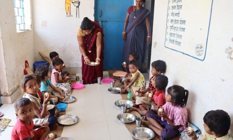 <em>सुपोषित सक्ती मिशन के तहत सेक्टर सकर्रा, घिवरा, कोटमी और बाराद्वार में अंडा या केला वितरण हुआ शुरू</em> <em>सुपोषित सक्ती मिशन के तहत सेक्टर सकर्रा, घिवरा, कोटमी और बाराद्वार में अंडा या केला वितरण हुआ शुरू</em> kshititech