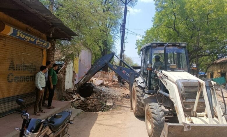 सक्ती नगर पालिका क्षेत्र के वार्ड क्रमांक- 06 में पार्षद द्वारा चलाया गया विशेष सफाई अभियान सक्ती नगर पालिका क्षेत्र के वार्ड क्रमांक- 06 में पार्षद द्वारा चलाया गया विशेष सफाई अभियान kshititech