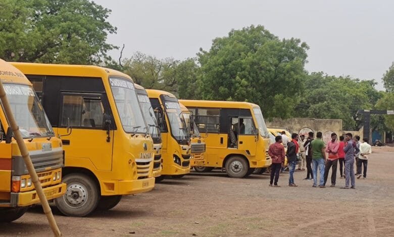 रक्षित केंद्र सक्ती में स्कूल वाहन की जांच हेतु शिविर का आयोजन किया गया रक्षित केंद्र सक्ती में स्कूल वाहन की जांच हेतु शिविर का आयोजन किया गया kshititech
