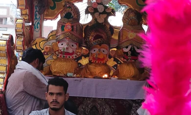 शहर में धूमधाम एवं हर्षोल्लास से निकली भगवान जगन्नाथ की रथ यात्रा शहर में धूमधाम एवं हर्षोल्लास से निकली भगवान जगन्नाथ की रथ यात्रा kshititech