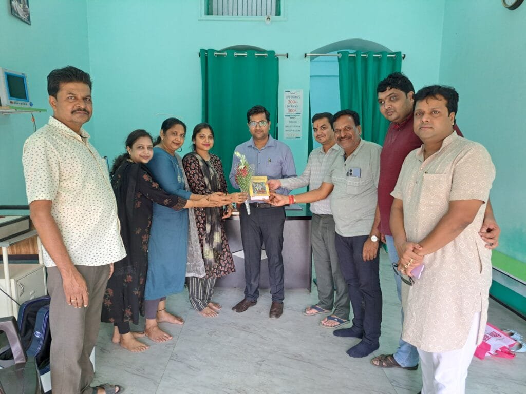 अखिल भारतीय अग्रवाल सम्मेलन एवं मारवाड़ी युवा मंच, महिला समिति ने राष्ट्रीय चिकित्सक दिवस पर किया डॉक्टरों का सम्मान अखिल भारतीय अग्रवाल सम्मेलन एवं मारवाड़ी युवा मंच, महिला समिति ने राष्ट्रीय चिकित्सक दिवस पर किया डॉक्टरों का सम्मान kshititech