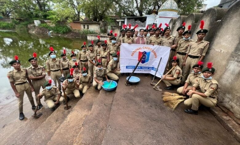 एनसीसी कैडेट्स के माध्यम से नगर के तालाबों के निस्तारी घाटों की की गई सफ़ाई एनसीसी कैडेट्स के माध्यम से नगर के तालाबों के निस्तारी घाटों की की गई सफ़ाई kshititech