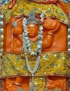 श्री सिद्ध हनुमान मंदिर सक्ती में मंगलवार को सामूहिक महाआरती व पूजन में लीनेस परिवार ने लगाया भोग प्रसाद श्री सिद्ध हनुमान मंदिर सक्ती में मंगलवार को सामूहिक महाआरती व पूजन में लीनेस परिवार ने लगाया भोग प्रसाद kshititech