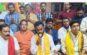 श्री सिद्ध हनुमान मंदिर सक्ती में मंगलवार को सामूहिक महाआरती व पूजन में लीनेस परिवार ने लगाया भोग प्रसाद श्री सिद्ध हनुमान मंदिर सक्ती में मंगलवार को सामूहिक महाआरती व पूजन में लीनेस परिवार ने लगाया भोग प्रसाद kshititech