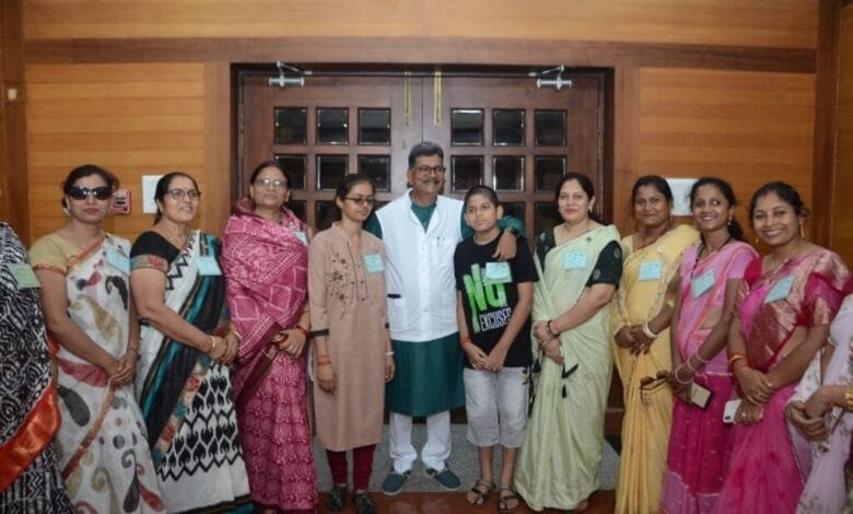 लाइनेस क्लब की महिलाओं ने विधानसभा की कार्यवाही देखी लाइनेस क्लब की महिलाओं ने विधानसभा की कार्यवाही देखी kshititech