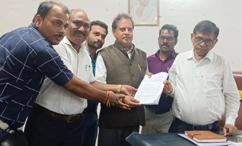 अशासकीय विद्यालय प्रबंधक कल्याण संघ जिला बिलासपुर की वर्तमान सत्र की प्रथम बैठक अशासकीय विद्यालय प्रबंधक कल्याण संघ जिला बिलासपुर की वर्तमान सत्र की प्रथम बैठक kshititech