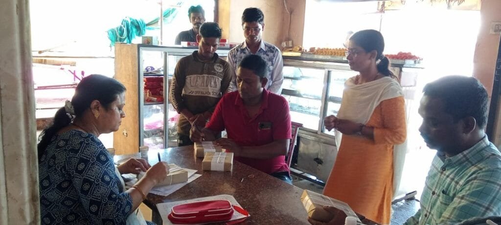 मालखरौदा और चंद्रपुर में खाद्य एवं औषधि प्रशासन विभाग द्वारा की गई कार्रवाई मालखरौदा और चंद्रपुर में खाद्य एवं औषधि प्रशासन विभाग द्वारा की गई कार्रवाई kshititech
