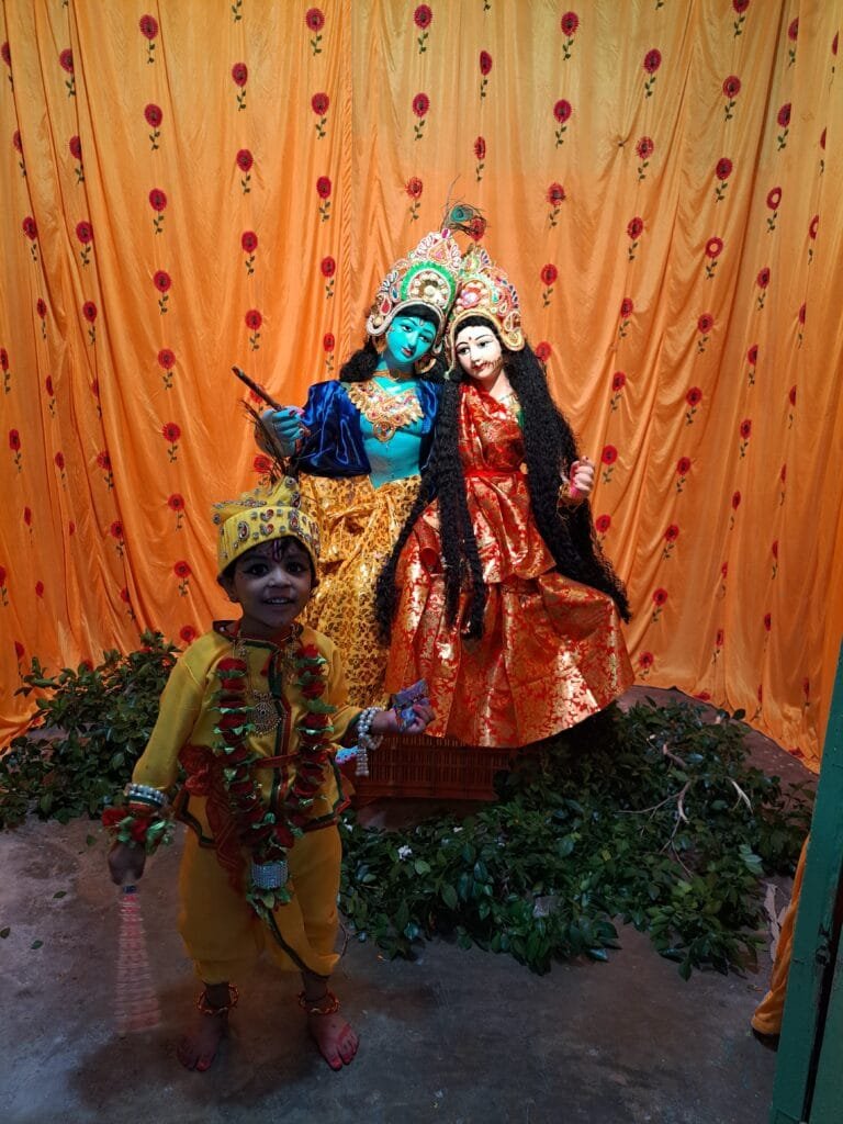 धूमधाम एवं हर्षोल्लास के साथ जन्माष्टमी का त्यौहार मनाया गया धूमधाम एवं हर्षोल्लास के साथ जन्माष्टमी का त्यौहार मनाया गया kshititech
