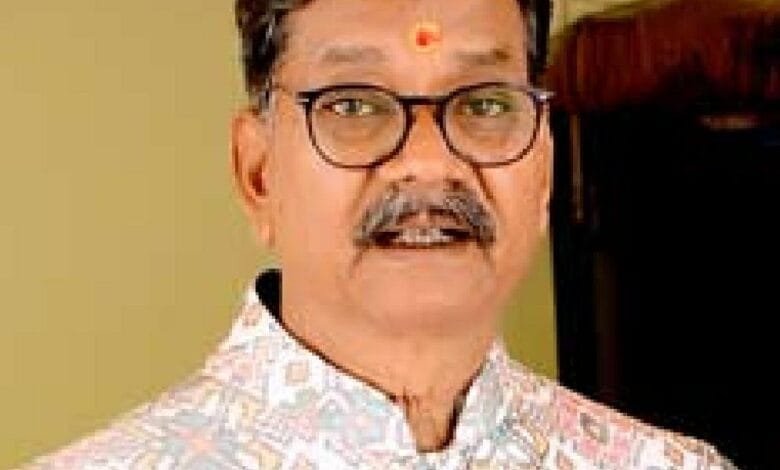 शिक्षक दिवस पर विस् अध्यक्ष डॉ. चरणदास महंत ने गुरुजनों को प्रणाम करते हुए दी बधाई शिक्षक दिवस पर विस् अध्यक्ष डॉ. चरणदास महंत ने गुरुजनों को प्रणाम करते हुए दी बधाई kshititech