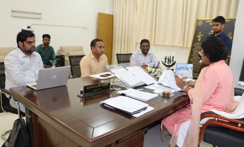 कलेक्टर ने जिले में हाई स्पीड नेटवर्क संचालन के लिए दिए निर्देश कलेक्टर ने जिले में हाई स्पीड नेटवर्क संचालन के लिए दिए निर्देश kshititech
