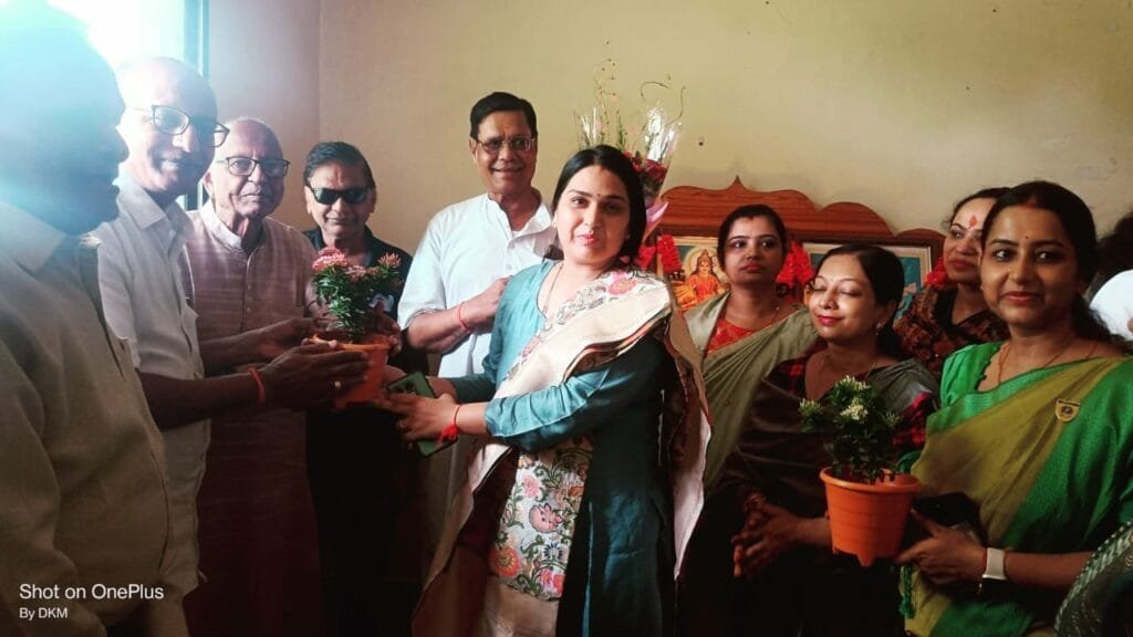 मारवाड़ी युवा मंच एवं जागृति शाखा व नारायण सेवा समिति शिवरीनारायण के तत्वाधान में नेत्र जांच शिविर का किया गया आयोजन मारवाड़ी युवा मंच एवं जागृति शाखा व नारायण सेवा समिति शिवरीनारायण के तत्वाधान में नेत्र जांच शिविर का किया गया आयोजन kshititech
