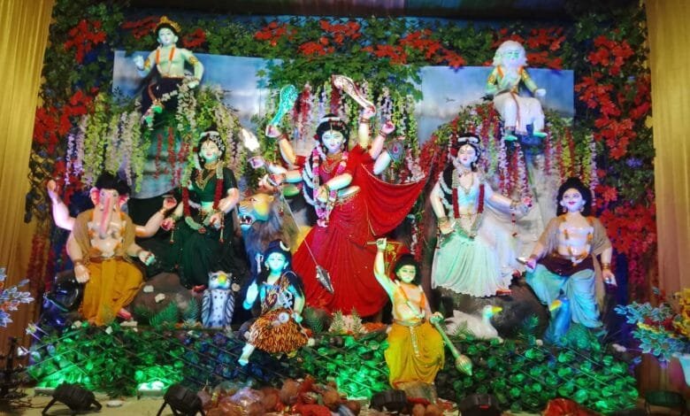 सक्ती के ए बी सी दुर्गोत्सव समिति पंडाल में महाआरती के साथ रंगोली प्रतियोगिता का हुआ आयोजन सक्ती के ए बी सी दुर्गोत्सव समिति पंडाल में महाआरती के साथ रंगोली प्रतियोगिता का हुआ आयोजन kshititech