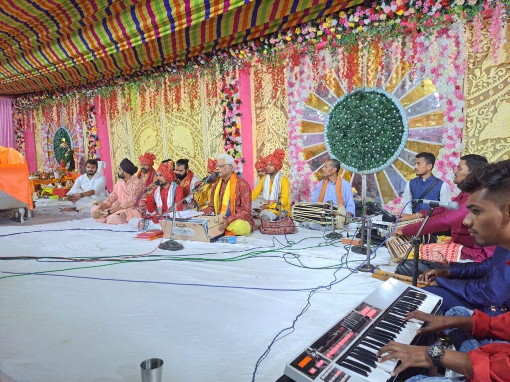 नगर में तुलसी शालिग्राम विवाह एवं एकादशी उद्यापन का हुआ आयोजन नगर में तुलसी शालिग्राम विवाह एवं एकादशी उद्यापन का हुआ आयोजन kshititech