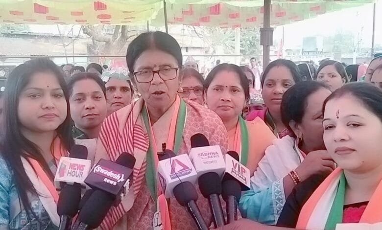 केंद्रीय मंत्री स्मृति ईरानी के लगाए आरोप पर पलटवार करते हुए कोरबा सांसद श्रीमती ज्योत्सना महंत ने कहा भाजपा झूठ का मुखौटा लगाकर लोगों को ठगने का काम करती है केंद्रीय मंत्री स्मृति ईरानी के लगाए आरोप पर पलटवार करते हुए कोरबा सांसद श्रीमती ज्योत्सना महंत ने कहा भाजपा झूठ का मुखौटा लगाकर लोगों को ठगने का काम करती है kshititech