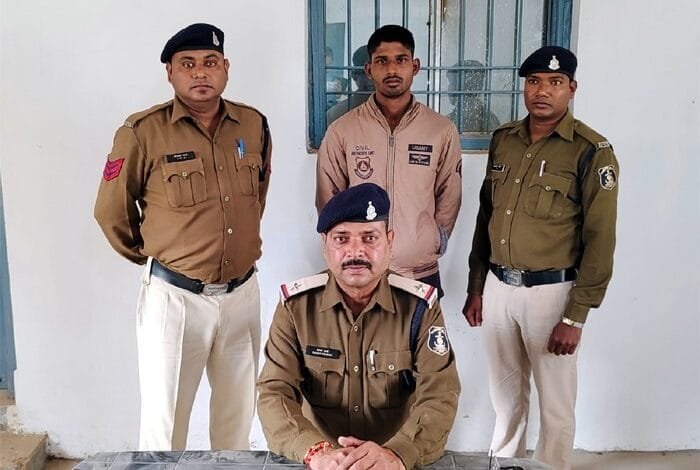 युवक पर प्राणघातक हमला करने वाला आरोपी गिरफ्तार युवक पर प्राणघातक हमला करने वाला आरोपी गिरफ्तार kshititech