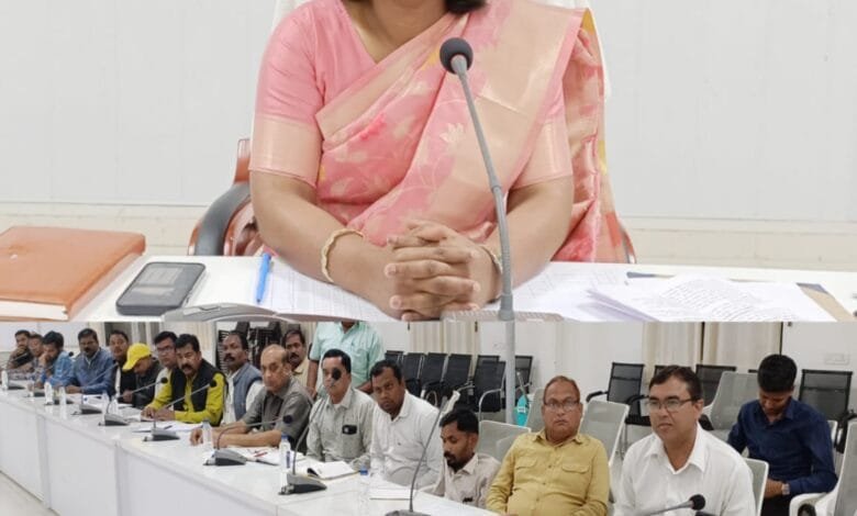कलेक्टर ने आदिवासी विकास विभाग अतंर्गत संचालित छात्रावास, आश्रमों के सभी मंडल निरीक्षक और अधीक्षक की ली बैठक कलेक्टर ने आदिवासी विकास विभाग अतंर्गत संचालित छात्रावास, आश्रमों के सभी मंडल निरीक्षक और अधीक्षक की ली बैठक kshititech