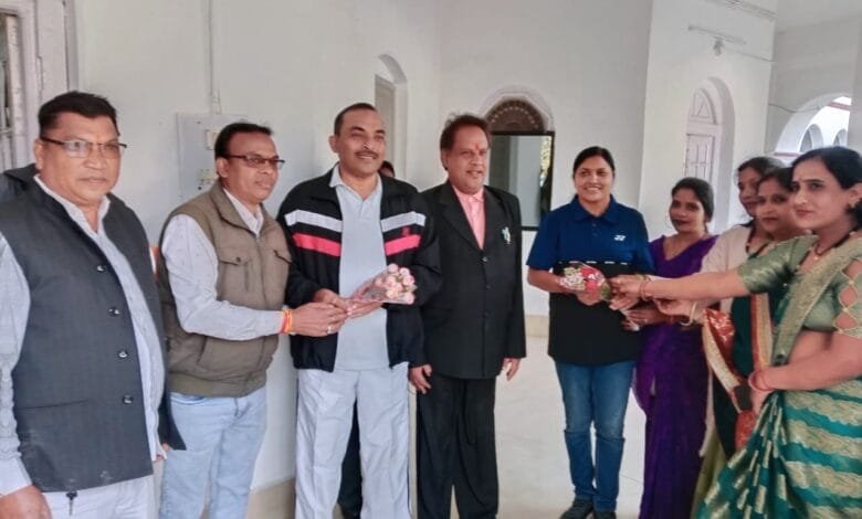 जिला पुलिस सक्ती द्वारा 183 मासूमों को किया दस्तयाब, राष्ट्रीय मानव अधिकार एवं सामाजिक न्याय आयोग ने किया सम्मान जिला पुलिस सक्ती द्वारा 183 मासूमों को किया दस्तयाब, राष्ट्रीय मानव अधिकार एवं सामाजिक न्याय आयोग ने किया सम्मान kshititech