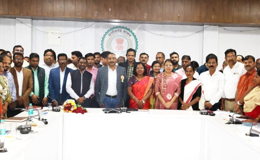 अग्निवीर भर्ती के लिए जिले के सभी पात्र युवाओं का ज्यादा से ज्यादा कराए पंजीयन- कलेक्टर अग्निवीर भर्ती के लिए जिले के सभी पात्र युवाओं का ज्यादा से ज्यादा कराए पंजीयन- कलेक्टर kshititech