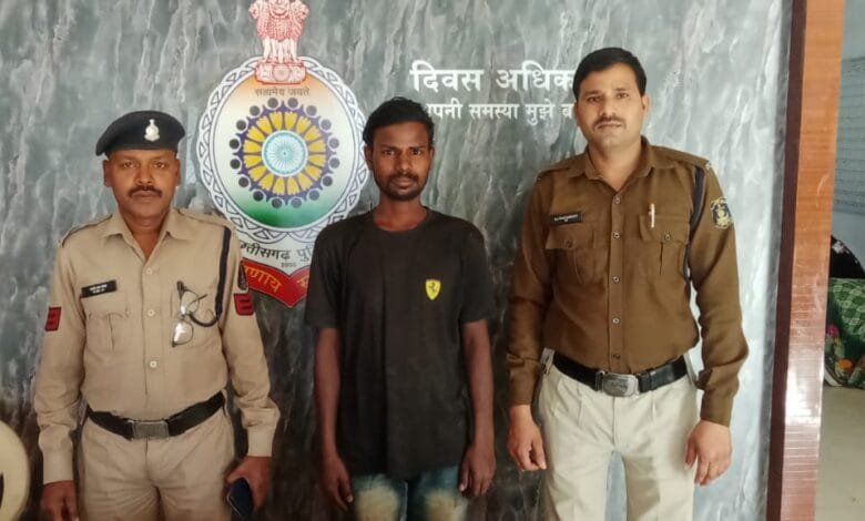 छत्तीसगढ़ एजेंसी में चोरी करने वालो का हुआ खुलासा छत्तीसगढ़ एजेंसी में चोरी करने वालो का हुआ खुलासा kshititech