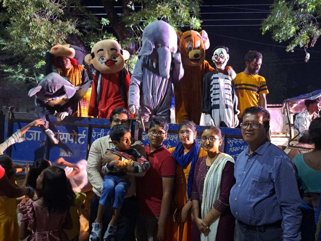 महाशिवरात्रि पर्व पर सक्ती में निकली भव्य शिव बारात, तुर्री धाम एवं श्री राम मंदिर में भी सजा महादेव का भव्य दरबार महाशिवरात्रि पर्व पर सक्ती में निकली भव्य शिव बारात, तुर्री धाम एवं श्री राम मंदिर में भी सजा महादेव का भव्य दरबार kshititech